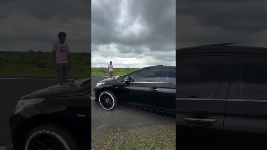 #InstagramBlogger #TwitterBlogger #FacebookBlogger #PinterestBlogger #SocialMediaMarketing